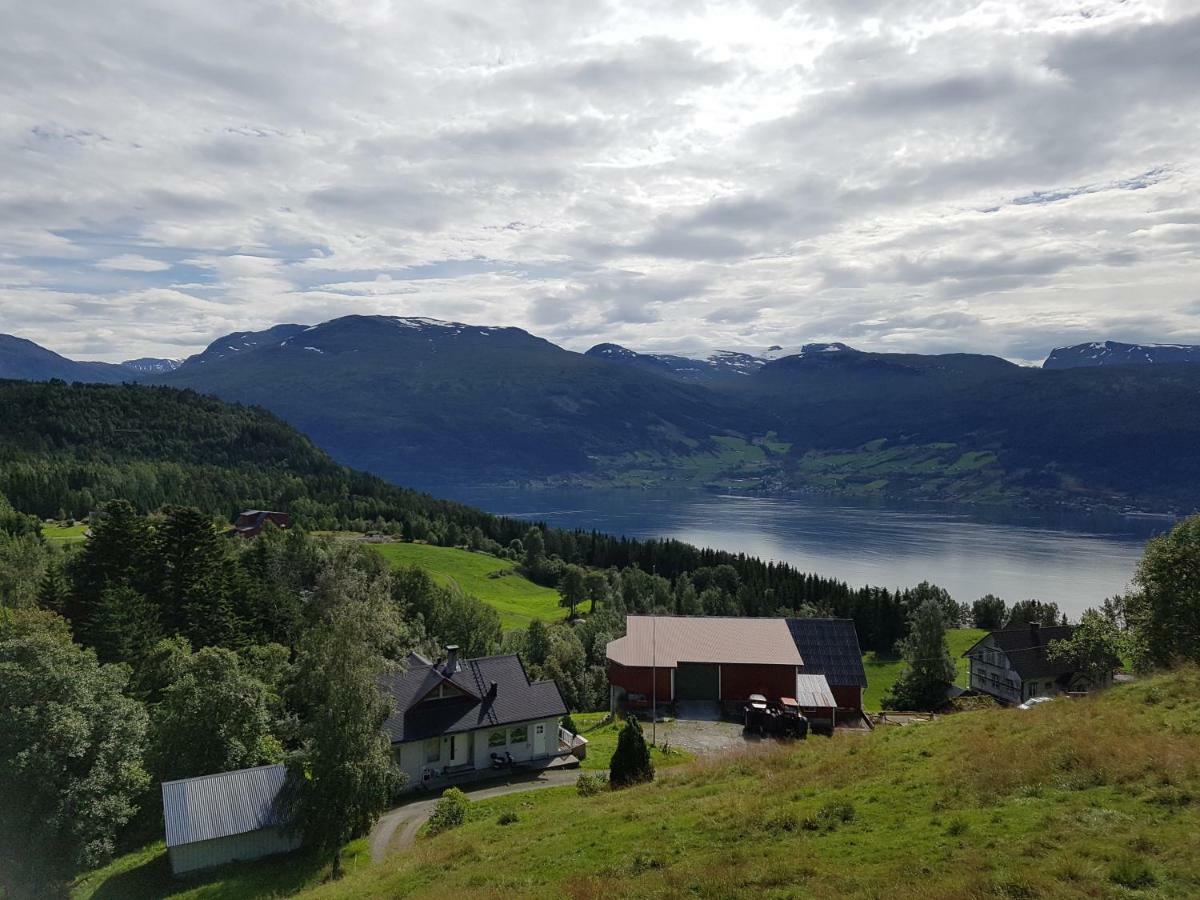 Panorama View Along The Fjord In Stryn Villa Blakset Exterior foto