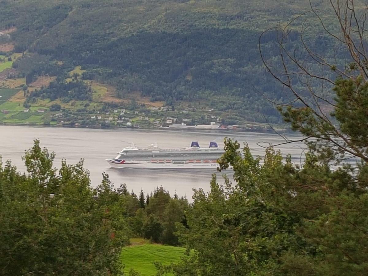 Panorama View Along The Fjord In Stryn Villa Blakset Exterior foto